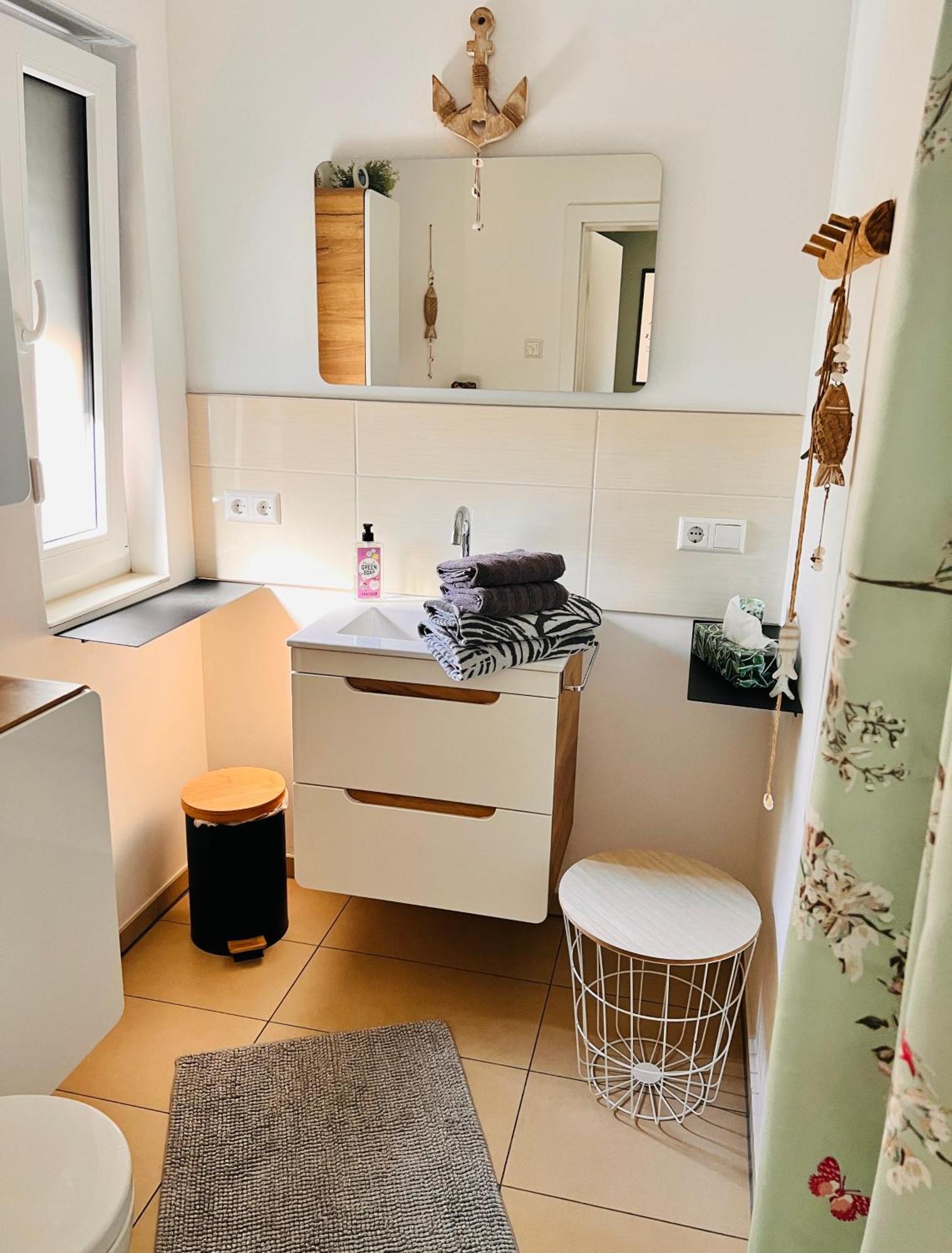 Beehome Euskirchen Zewnętrze zdjęcie